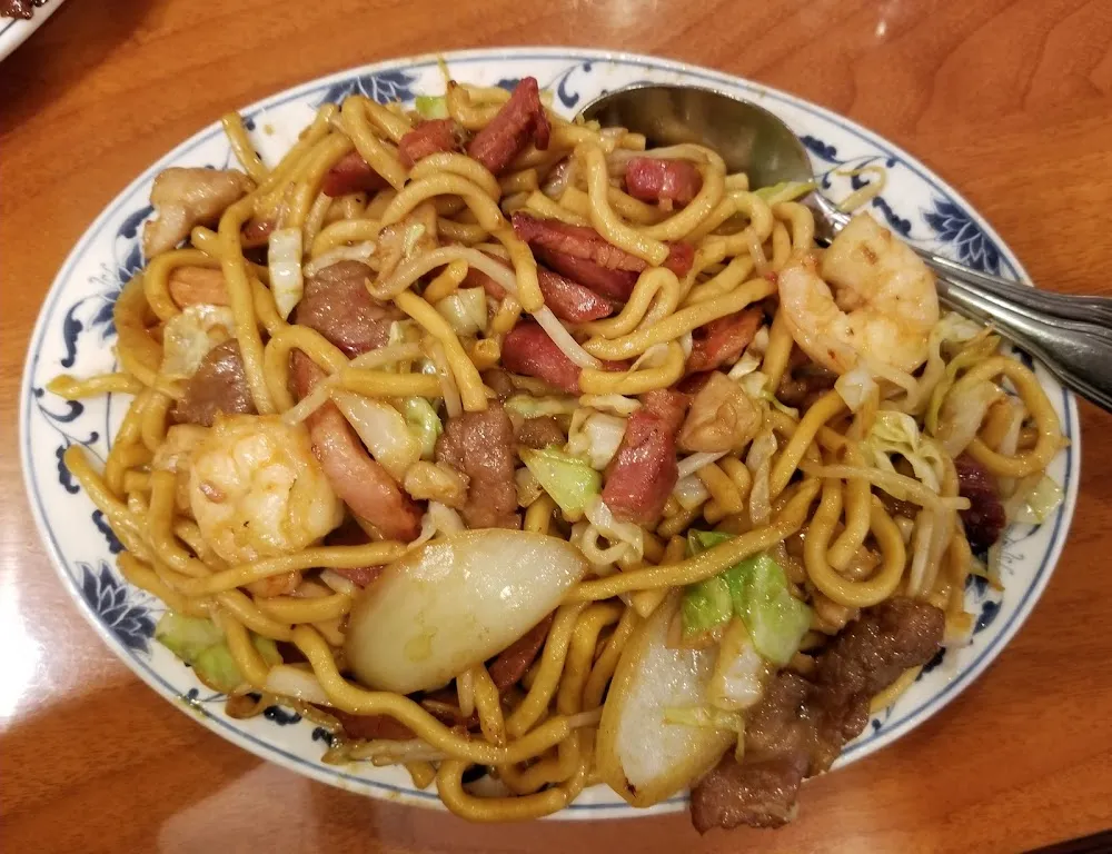 House Chow Mein